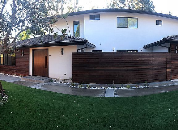 3rd image of 4751 Del Moreno Dr