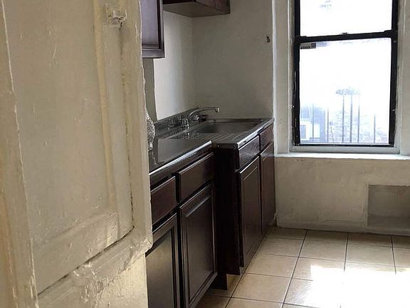 2nd image of 286 Fort Washington Ave APT 3F