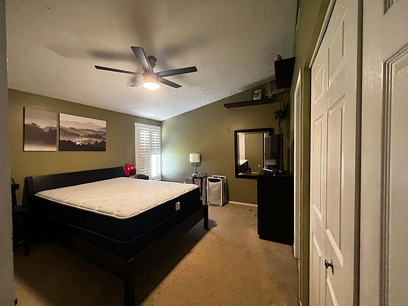 2nd image of 3267 Fox Lake Dr