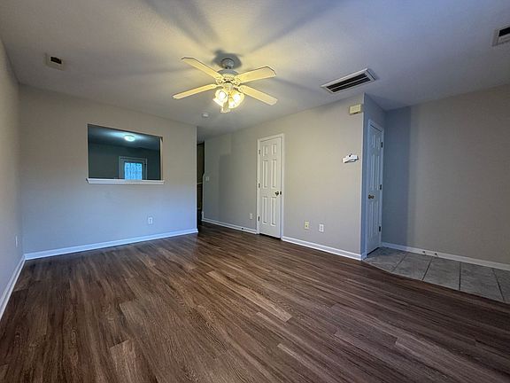 3rd image of 60-2 Rainbow Rd