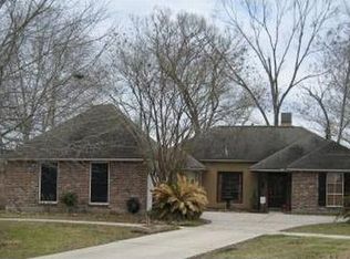 2525 Fairgate Dr, Baton Rouge, LA 70816