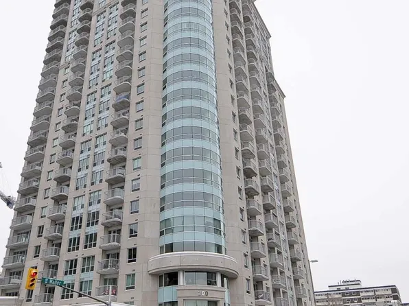 200 Rideau St, Ottawa, ON