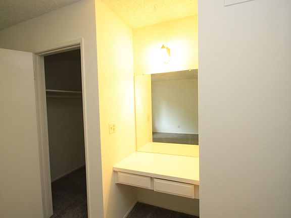 4th image of 1151 Acadia Pl
