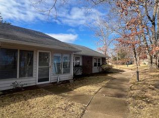 118 Exmore Ct UNIT B, Ridge, NY 11961