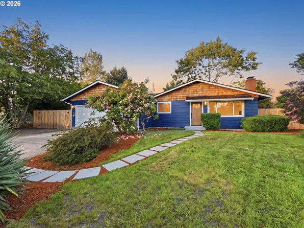 288 Suburban Ave, Eugene, OR 97404