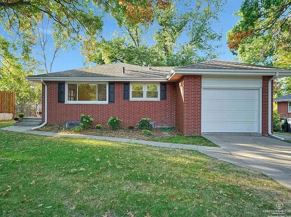 4031 Linden St, Lincoln, NE 68516