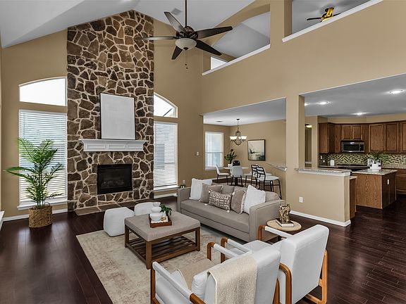 2nd image of 11701 Lampwick Ln