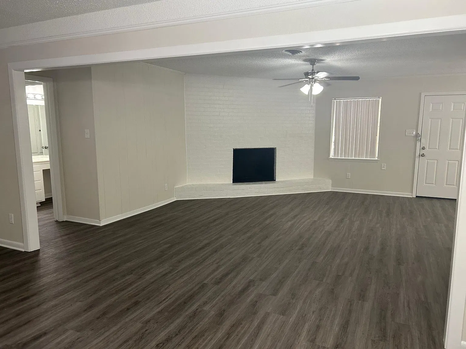 5620 Westcreek Dr — Photo 3
