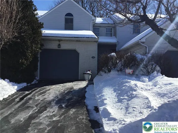 390 Fairview St, Emmaus, PA 18049