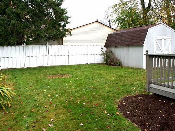 4th image of 518 Lamont Ave