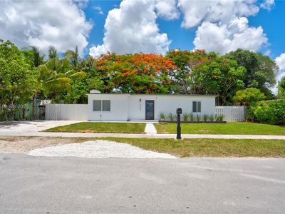 15459 Hayes Ln, Homestead, FL, 33033