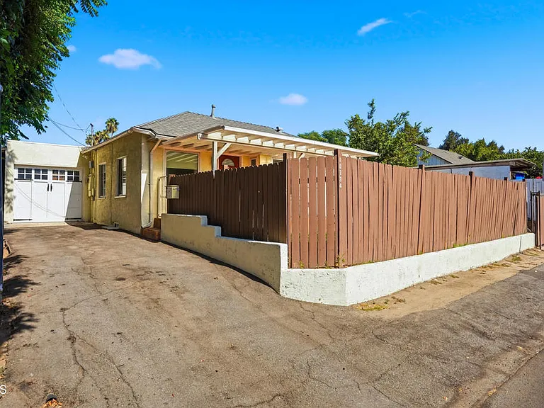 10734 Oro Vista Ave — Photo 38