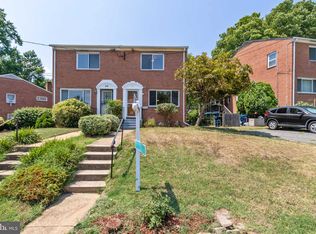 61 Garden Dr, Alexandria, VA 22304