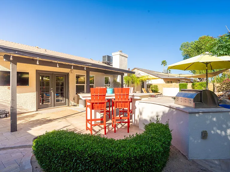 4019 E Taro Ln — Photo 27