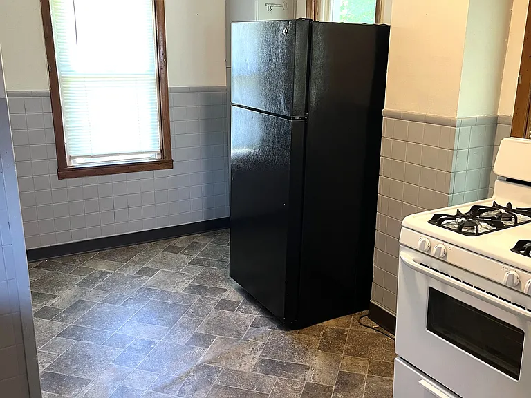 409 Ross St #2 — Photo 10