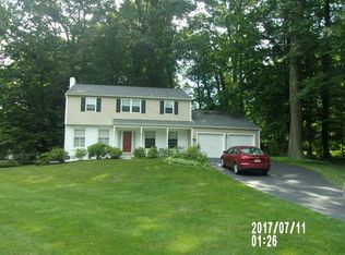 825 Mystery Ln, West Chester, PA 19382