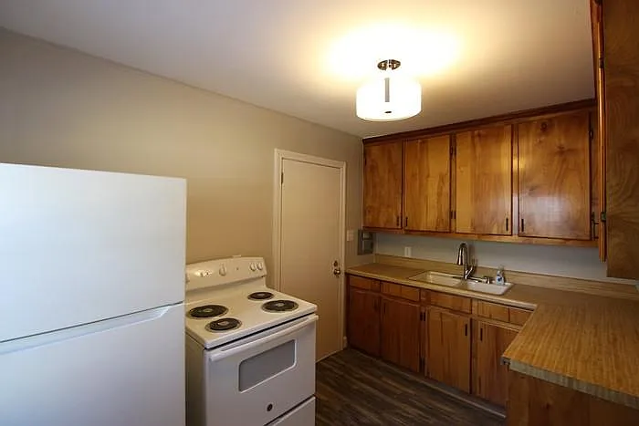 3836 Capers Ave — Photo 10