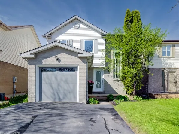 35 Camrose Ct, Kitchener, ON N2M 5J3