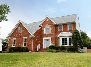 9477 Indianfield Dr, Mechanicsville, VA 23116