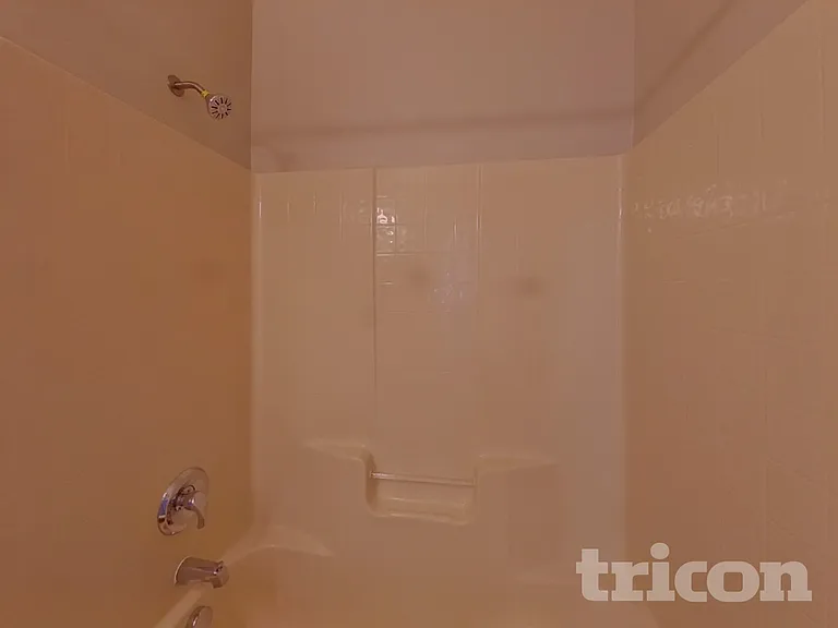 1141 Doncaster Ct — Photo 15