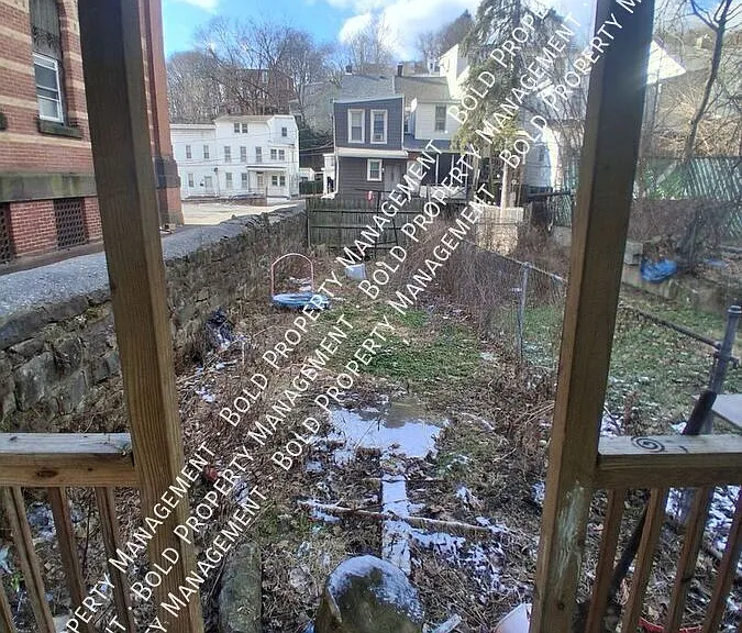 514 E Norwegian St — Photo 10
