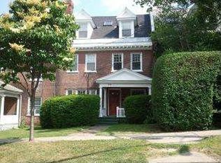 274 College St, Burlington, VT 05401