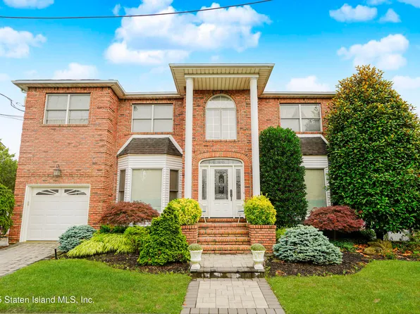 6 Kathleen Ct, Staten Island, NY 10307