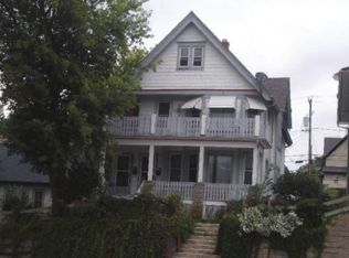 1022 W Washington St, West Bend, WI 53095
