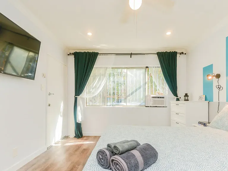 2042 S Corning St #C1 — Photo 6