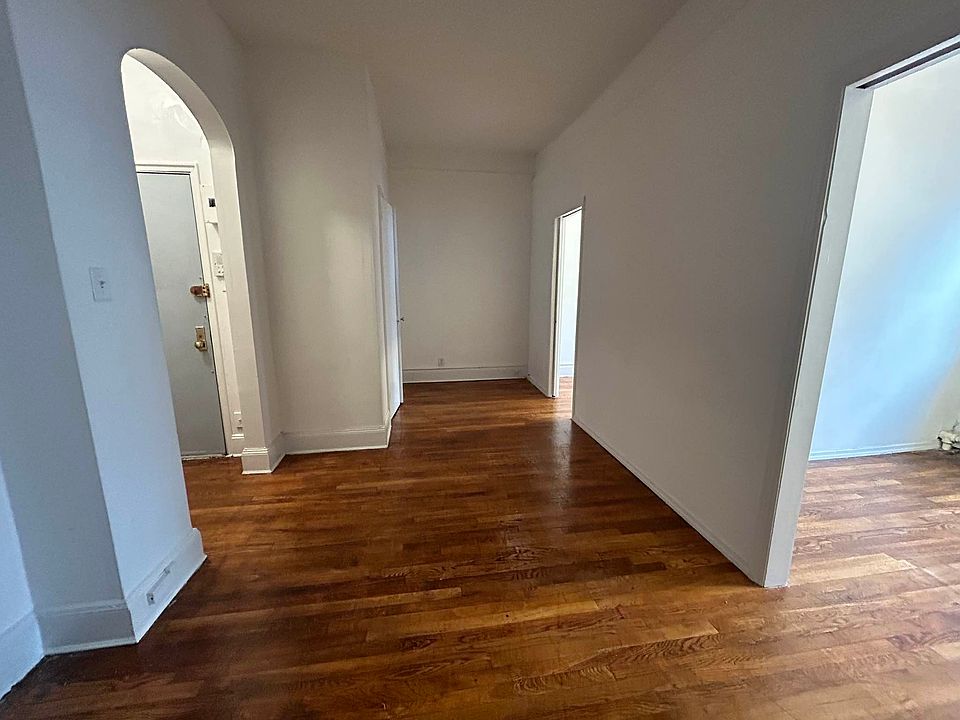 1st image of 810 Lexington Ave APT 4F