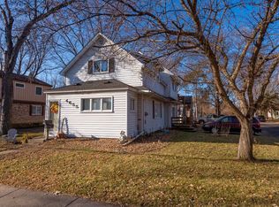 4655 Bald Eagle Ave #B, White Bear Lake, MN 55110