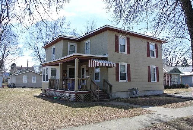541 Mount Zoar St photo 1
