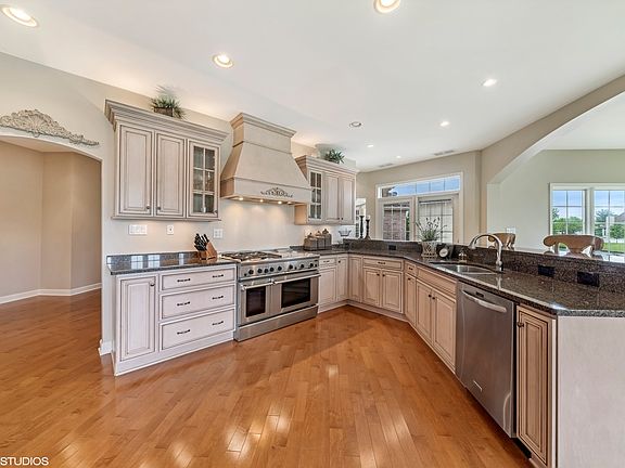 5th image of 18849 S Palomino Dr