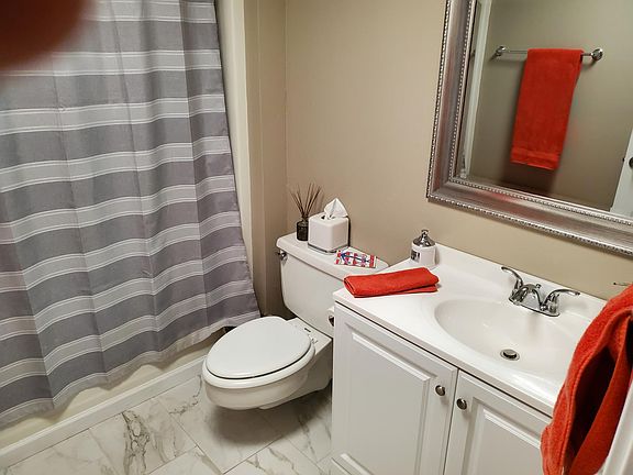 3rd image of 20218 N 125th Ave #1