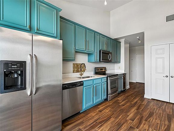 5th image of 3456 Cleary Ave Ste 504