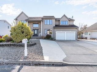 20 Dune Drive, Bayville, NJ