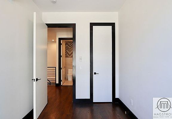 2nd image of 340 Irving Ave #1D
