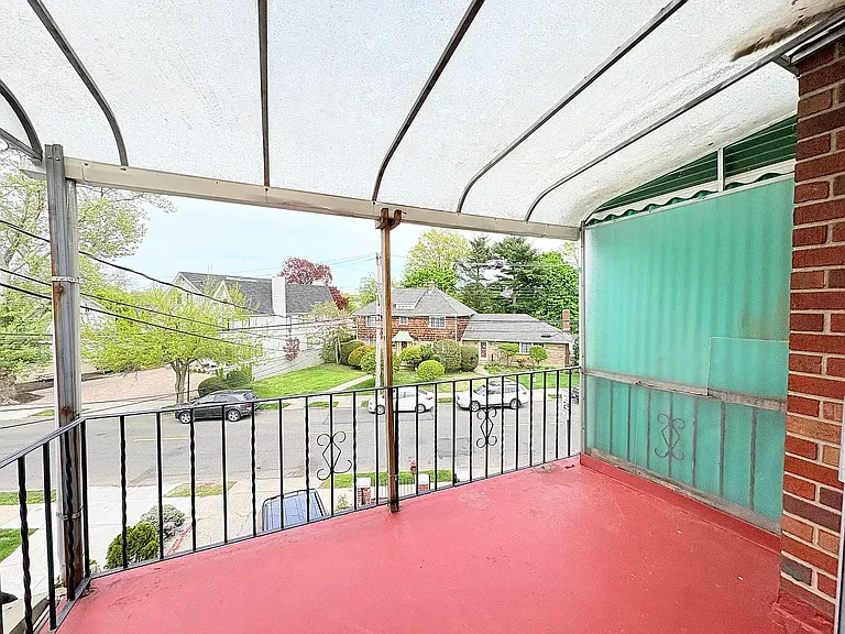 4726 Parsons Blvd #3 — Photo 8