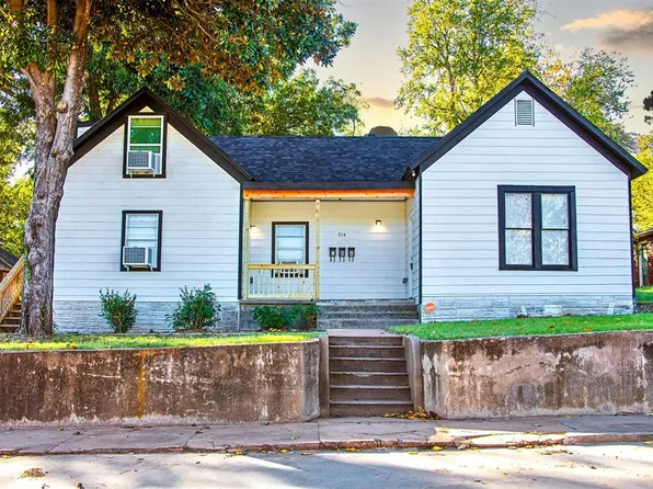 714 S 5th St, Chickasha, OK 73018