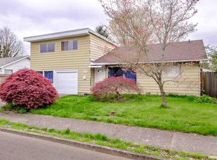 3042 Honeysuckle Way NE, Salem, OR 97301