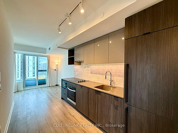 2nd image of 252 Church St #2003