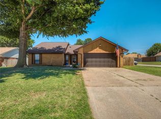 116 Czech Hall Pl, Yukon, OK 73099