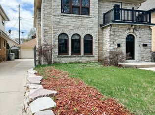 2331 N 54th St #2333, Milwaukee, WI 53210