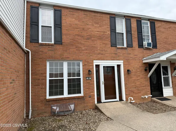 45 Montgomery Village Ln, Danville, PA 17821