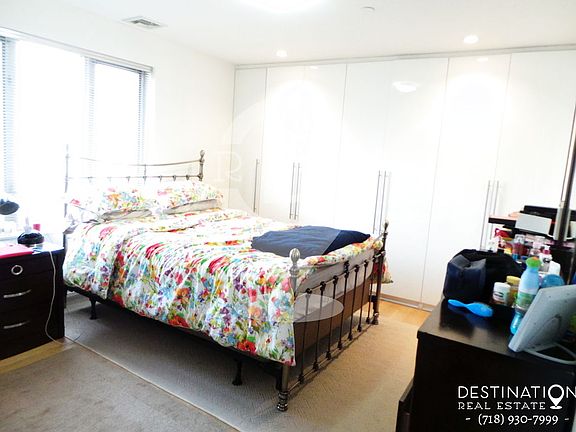 5th image of 639 4th Ave APT 2C