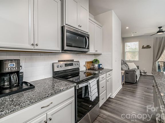 4th image of 1206 Keydet Dr