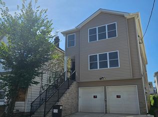 1064 William St #A, Elizabeth, NJ 07201