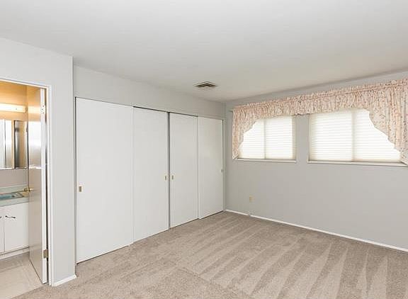 4th image of 720 Wilshire Dr