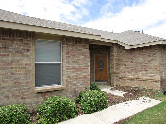 4th image of 5961 Snow Creek Dr