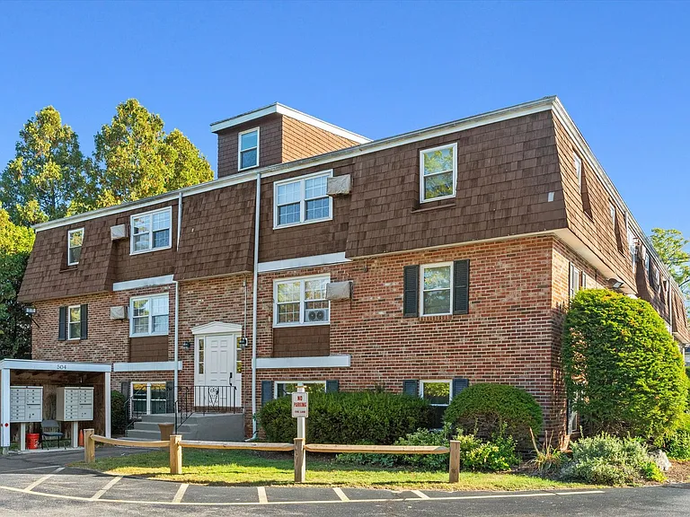 504 River Rd #1F — Photo 16